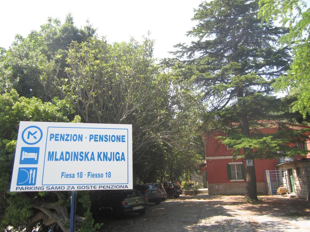 Dom Mladinske Knjige Fiesa Hotel Piran Exterior photo